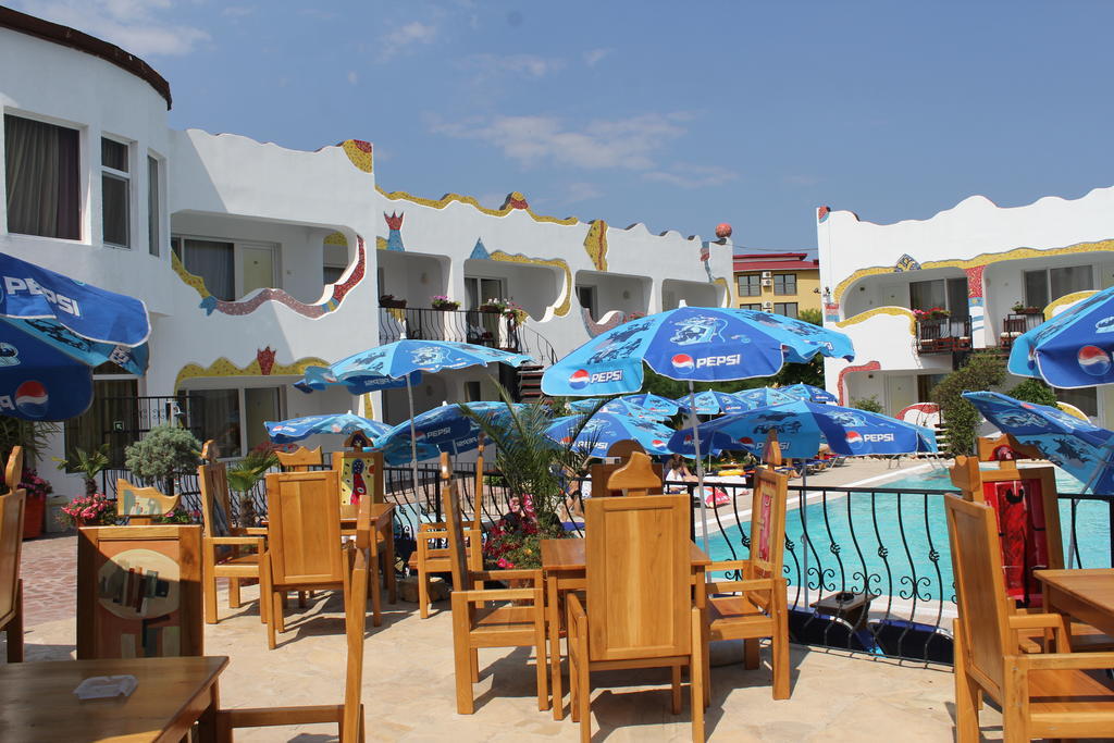 Hotel Laguna Вама-Веке Экстерьер фото