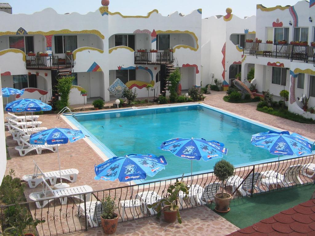 Hotel Laguna Вама-Веке Экстерьер фото
